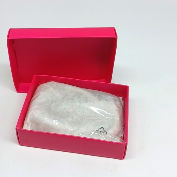 Studio 1886 Black and White Layers Stretch Bracelets New in Box - Picture 9 of 10